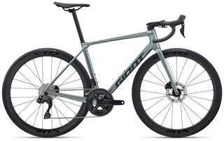 TCR ADVANCED ０